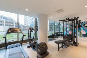 PREMIER SUITES Rotterdam - Accessibility and Location