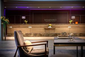 Renaissance Los Angeles Airport Hotel - Guest Room Features