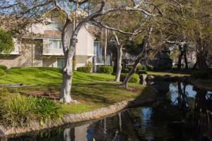 Residence Inn Sunnyvale Silicon Valley I - Policies and Restrictions