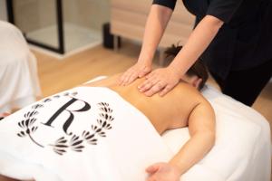 Ribiera Domain, 5-Star Hotel, SPA & Golf - Forcalquier - Location and Accessibility