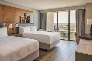 San Diego Marriott Mission Valley - Amenities and Facilities