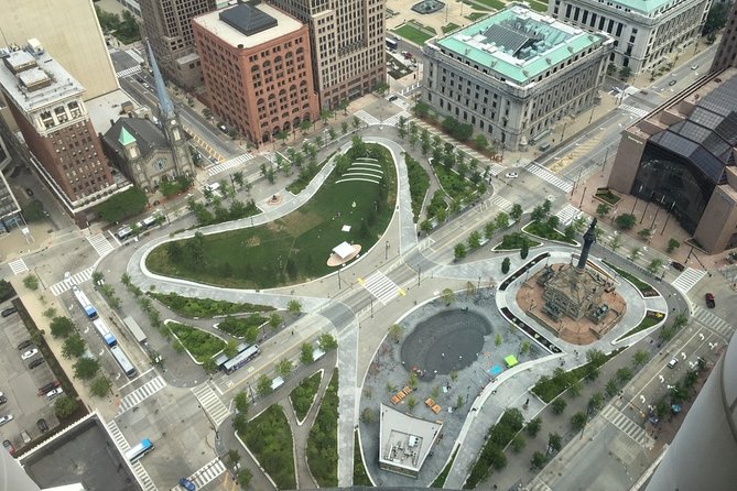 Self-Guided Scavenger Hunt: Cleveland A Ball Round The Mall - The Sum Up