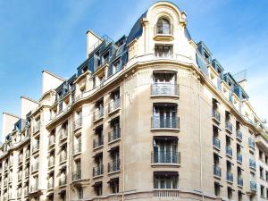 Sofitel Paris Arc De Triomphe - Frequently Asked Questions