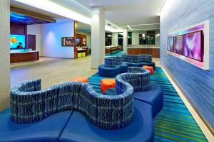 SpringHill Suites by Marriott at Anaheim Resort Area/Convention Center - Location and Proximity