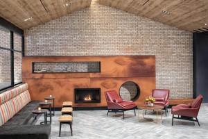 SpringHill Suites by Marriott New York Manhattan/Times Square South - Dining Options Available