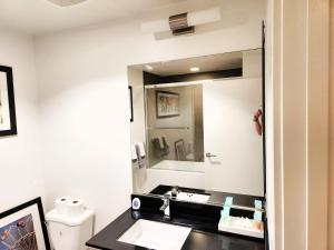 StaysPro - Cityscape Luxury Rental Homes in the Heart of Los Angeles - Company Background and Booking Tips