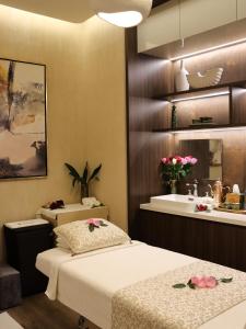 Taj Jumeirah Lakes Towers - Special Offers and Packages