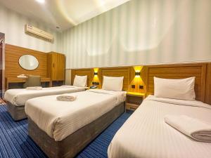 TAMARIND HOTEL - Languages Spoken