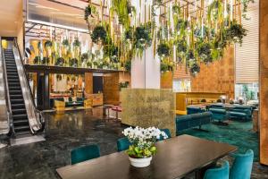 The Delphi Hotel - Nearby Attractions