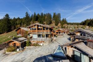 The Hamlet of My Father - Nearby Attractions and Activities