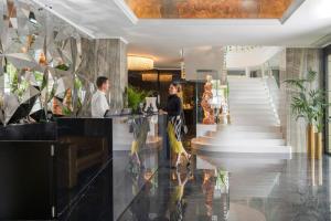 The Promenade Luxury Wellness Hotel - Activities and Attractions Nearby