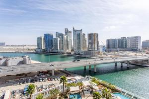 The S Holiday Homes Canal View Studio and One Bedroom Apartments, Damac Maison Prive - Questions About Your Stay