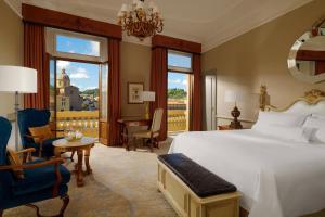 The Westin Excelsior, Florence - Location and Accessibility