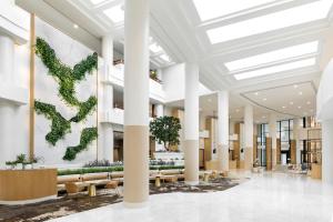 The Westin Long Beach - Nearby Attractions