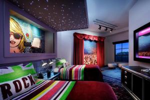 Universals Hard Rock Hotel® - Exclusive Perks for Guests