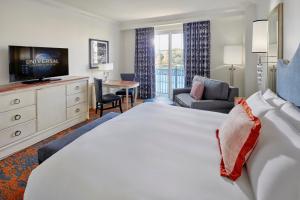 Universals Loews Portofino Bay Hotel - Theme Park Benefits