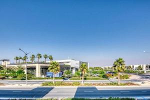 Upgraded Spacious 3br+Maid Villa - Property Layout