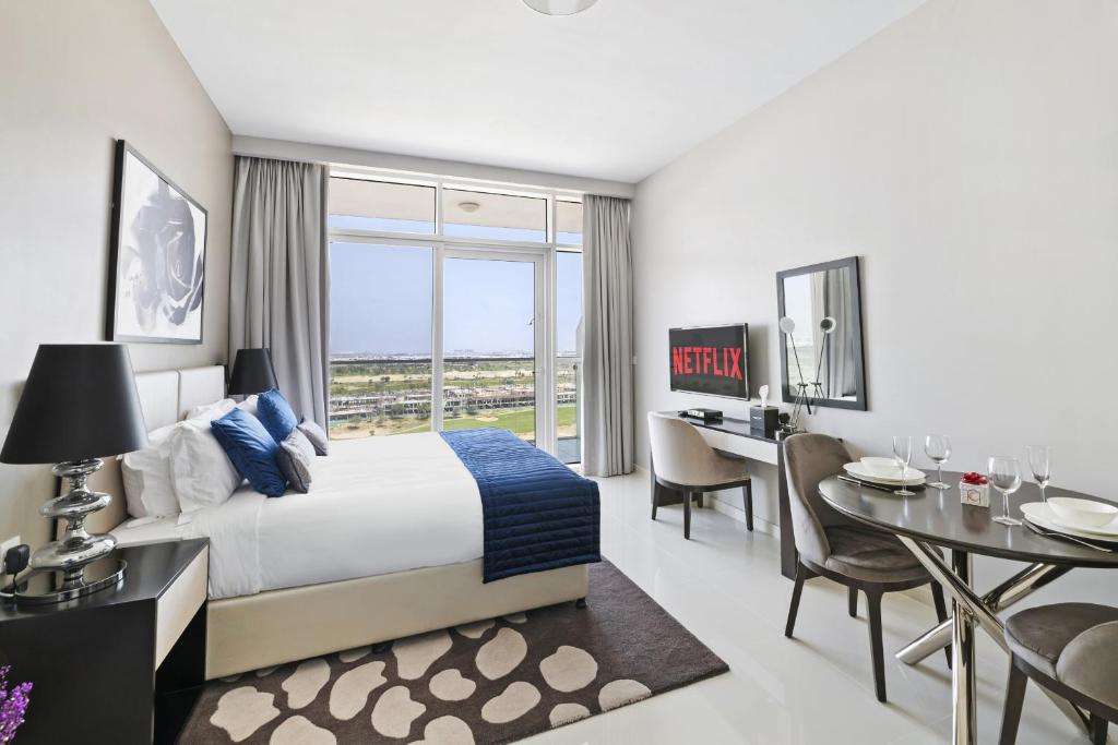 VayK – Chic Hotel-Style Studio in Damac Hills Review