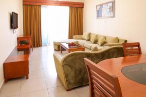 Wescott Plaza Hotel Apartments LLC Formerly West Zone Plaza Hotel Apts - Additional Information and Services