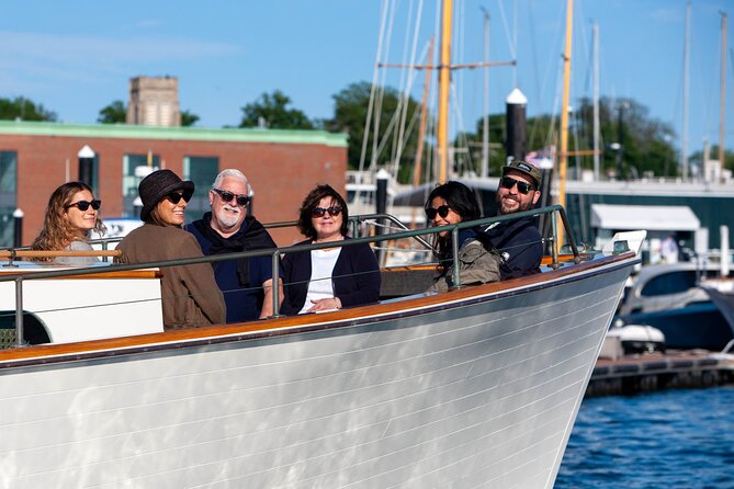 1 Hour Afternoon Tour of Newport Harbor and Narragansett Bay - Maximum of 49 Travelers