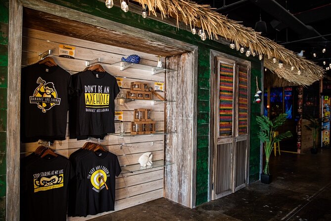 1 Hour Axe Throwing Session - Group Activities and Team Building
