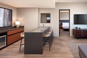 AC Hotel by Marriott San Jose Santa Clara - Business Services