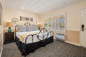 Apple Farm Inn - Frequently Asked Questions