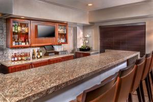 Ayres Suites Yorba Linda/Anaheim Hills - Location and Accessibility