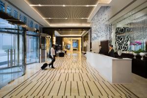 Beach Rotana Residences - Additional Dining Services
