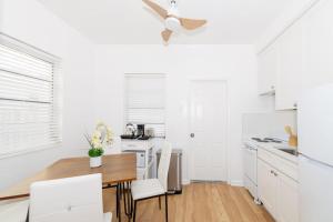 Bellamor Apts at 5th St Shopping Mall - Child Policies