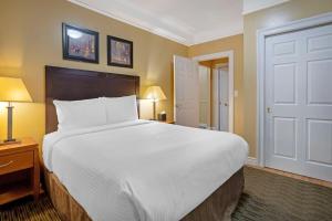 Best Western Plus Hospitality House Suites - Transportation Options