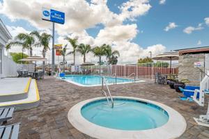 Best Western Salinas Monterey - Nearby Attractions and Activities