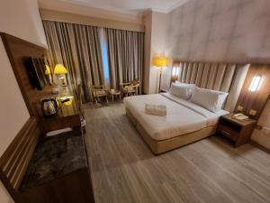 Bliss Square Hotel - Accessibility and Security