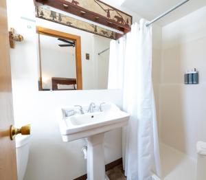 Camp Richardson Resort - Outdoor Activities