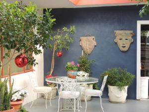 Casa Larrea Inn - Nearby Attractions and Activities
