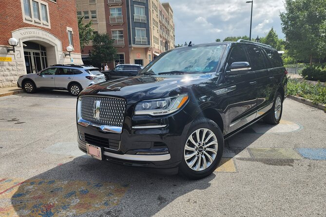 Chicago Airport Transfer: Chicago to OHare Airport in Luxury SUV - Why Choose Chic Wheels Limousine LLC for Your Airport Transfer