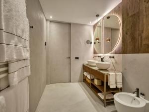 Collina Luxury Relais - Policies and Additional Information
