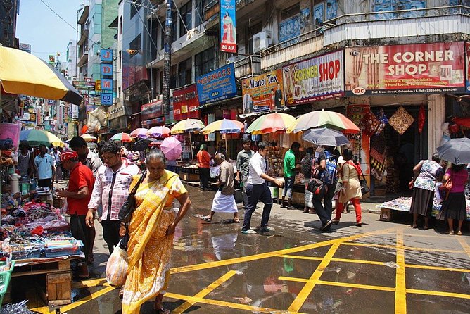 Colombo City Tour - Discover the Ethnic Diversity of Pettah Bazaar