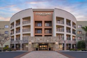 Courtyard San Diego Central - Dining Options