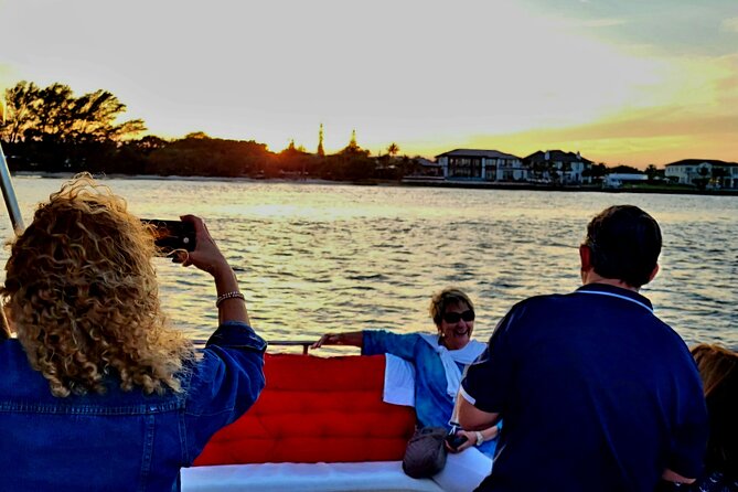 Cruise the Palm Beach Intracoastal on a 90 Minute Tour - What to Expect