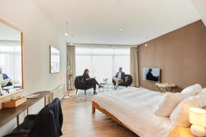 De Zon Hotel & Restaurant by Flow - Frequently Asked Questions