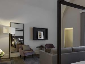DOGANA RESORT - Booking Information