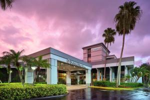 DoubleTree by Hilton Palm Beach Gardens - Meeting and Event Spaces