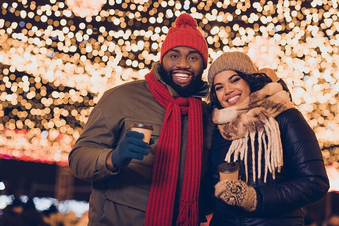Downtown Holiday Lights, Food & Cocktail Tour - Gratuity and Cancellation Policy
