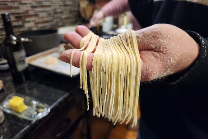 Experience Chicago Cooking Class With Deep Dish Pizza or Pasta - Beverages: Tea, Coffee, Wine, and Beer
