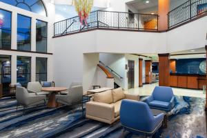 Fairfield Inn & Suites Santa Cruz - Capitola - Check-in and Check-out Policies