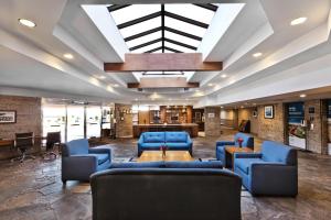 Four Points by Sheraton Ventura Harbor Resort - Frequently Asked Questions