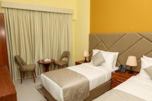 Grand Marino Hotel - Surrounding Area Details