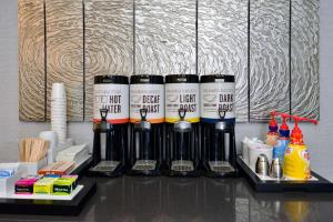 Hampton Inn San Francisco - Daly City - Frequently Asked Questions