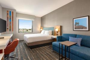 Hampton Inn & Suites San Mateo-San Francisco Airport - Contact Information